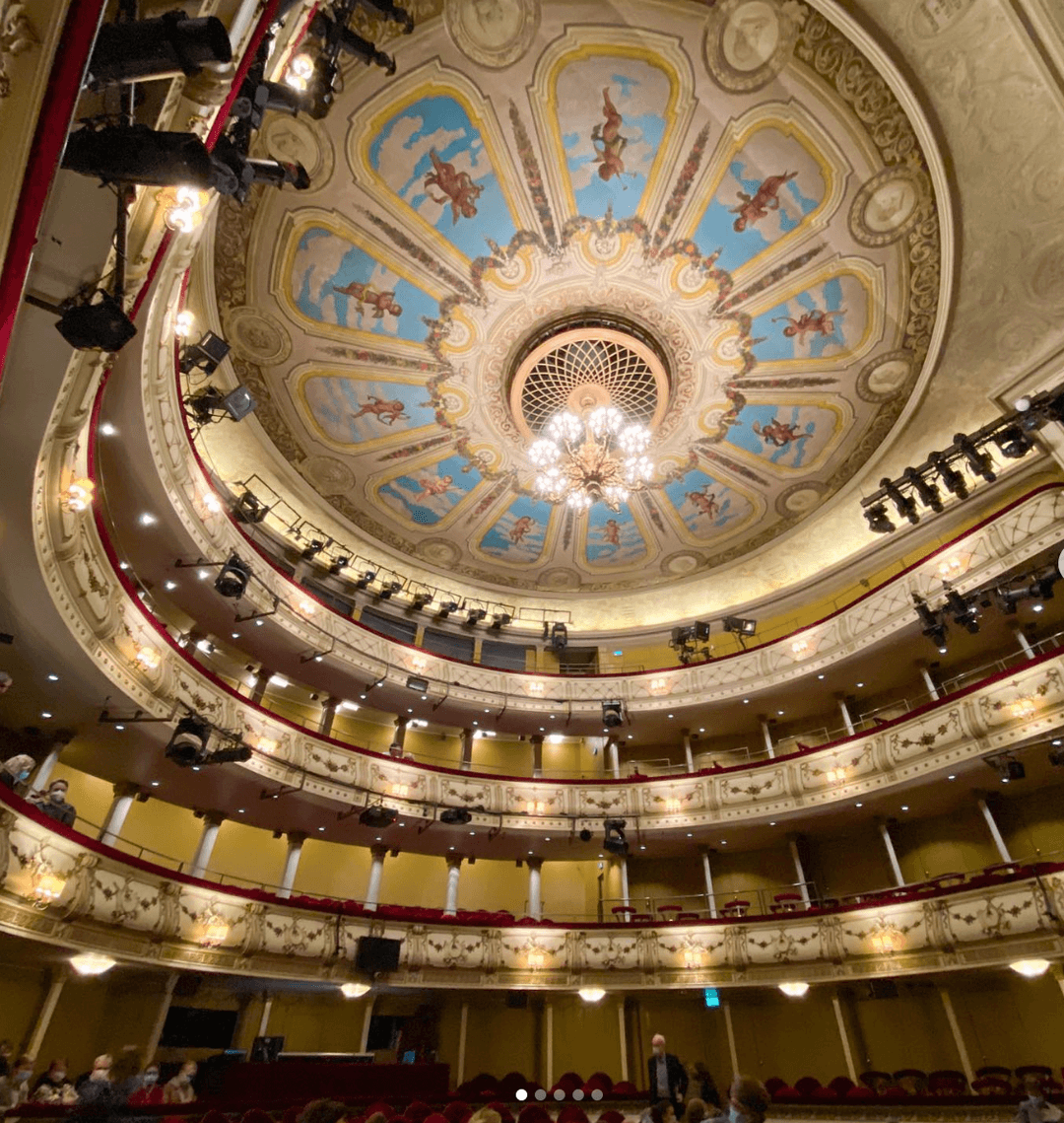 teatern1